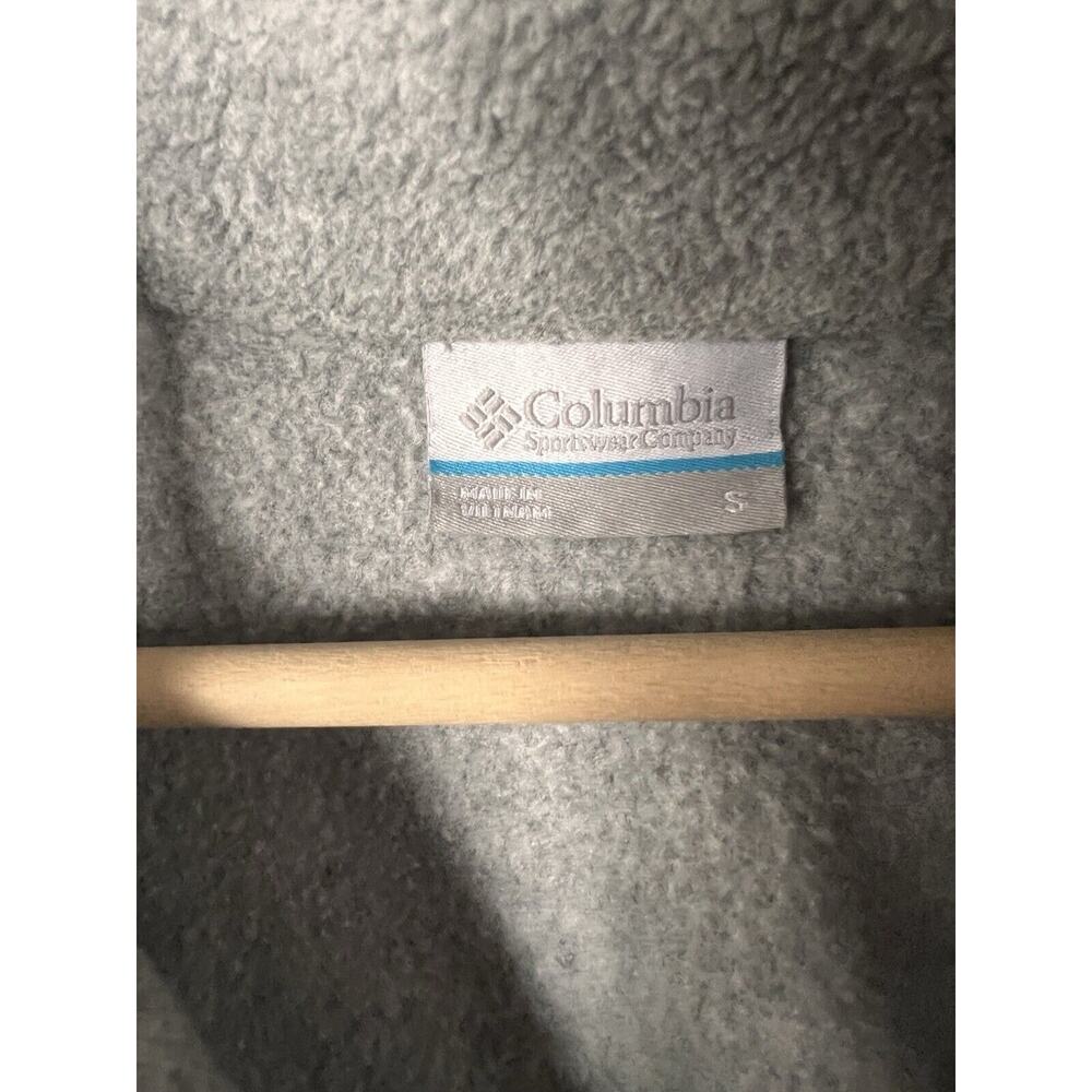 Columbia Women's Gray and Black Fleece Pullover with Plum Trim - Picture 3 of 4